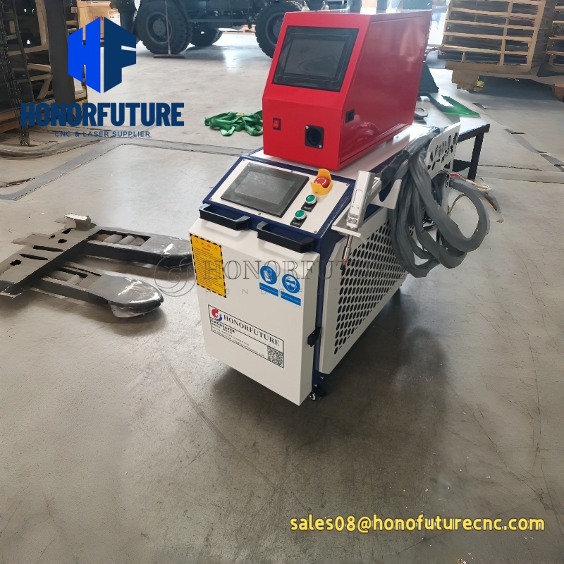 Industrial 1500W BWT Fiber Las - Industrial Laser Cleaning Machine 评论和价格